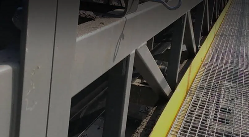 JOLA - Výrobní a servisní zámečnická skluzavka 03